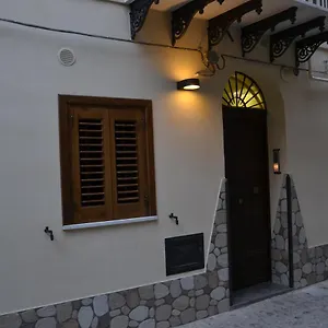 https://bb-donjon.sicilyhotelsitaly.net